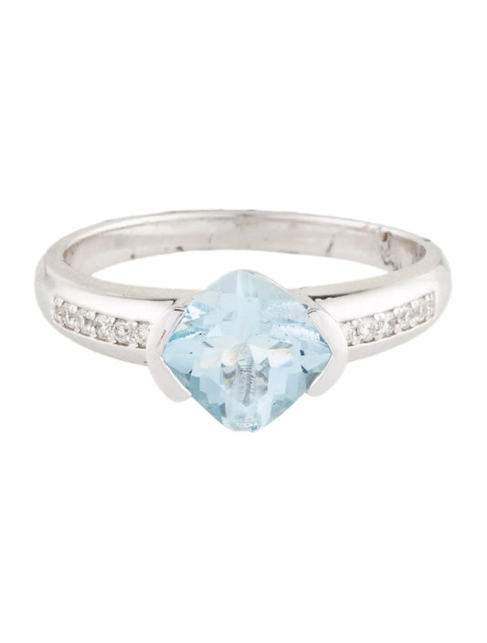 14K Aquamarine & Diamond Ring