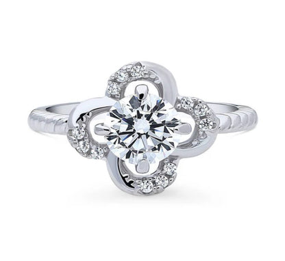 Flower CZ Ring in Sterling Silver